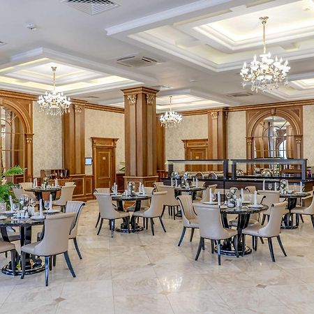 苏丹皇宫酒店 阿特劳 外观 照片 The restaurant
