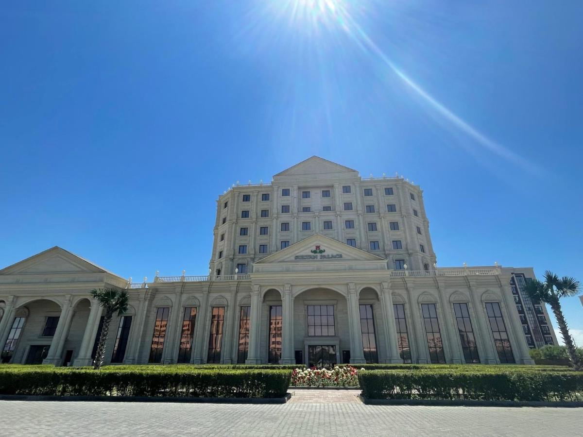 苏丹皇宫酒店 阿特劳 外观 照片 The University of North Florida's Brooks College of Health